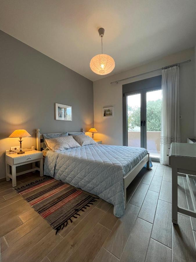Easy Living 1 & 2 Holiday home