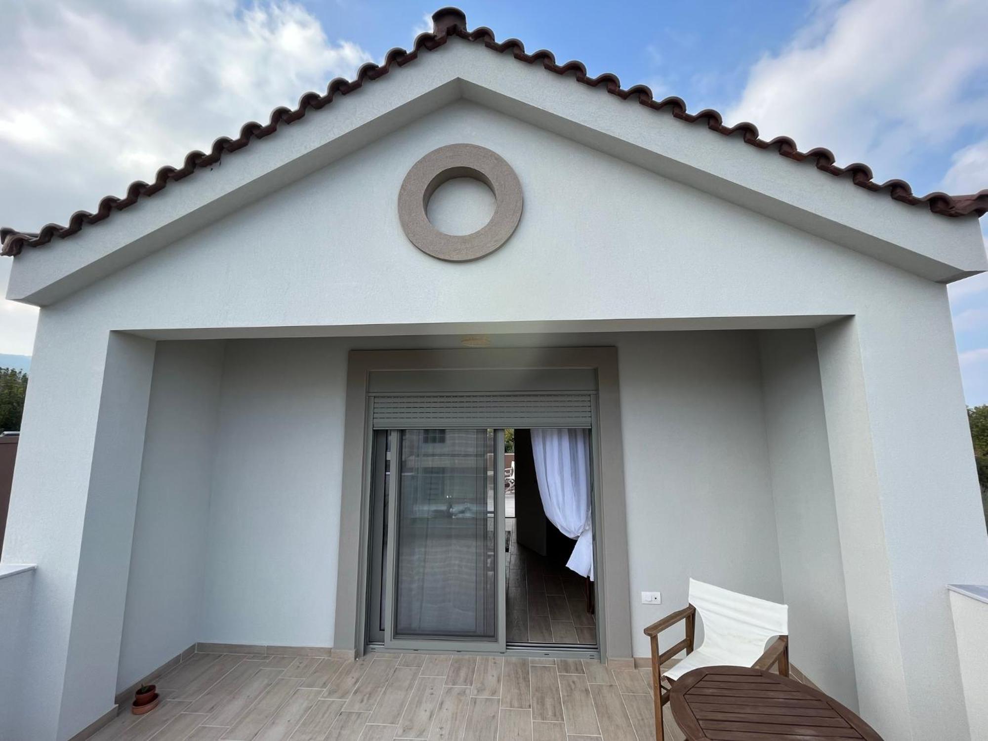 Easy Living 1 & 2 Holiday home
